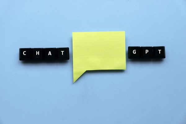 Découvrez comment utiliser chatgpt en français, simple et gratuit !